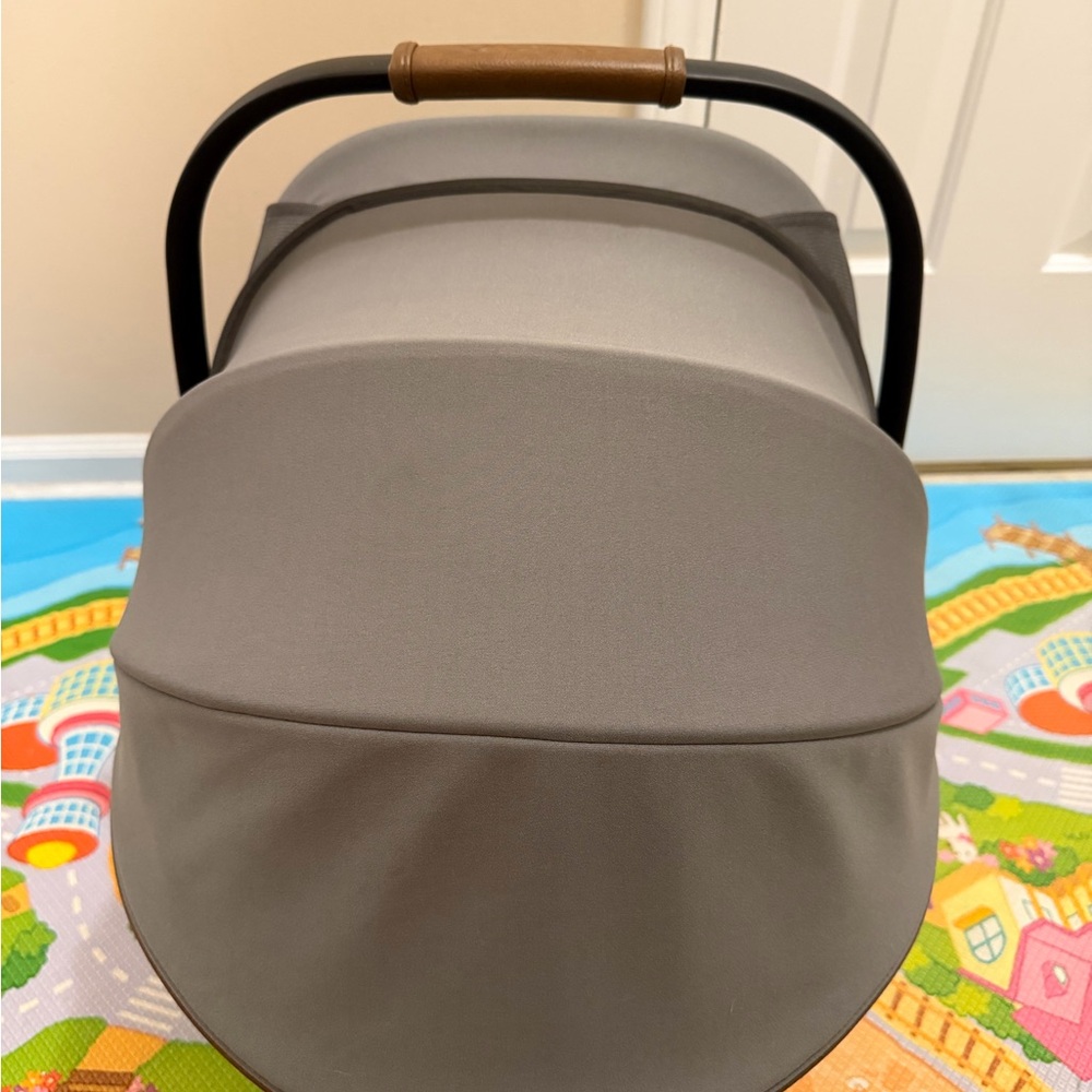 Nuna mixx next urbn Car seat no base needed manufactured 2023 - Picture 14 of 15